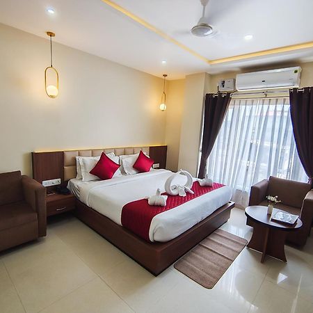 Hotel Bliss Jorhāt Dış mekan fotoğraf